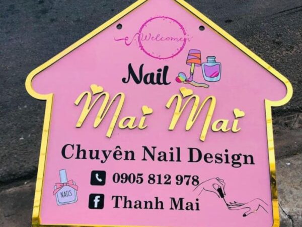 Địa chỉ làm bảng hiệu gỗ tiệm nail chất lượng, độc đáo tại TPHCM